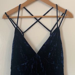Blue navy velvet midi dress - size large